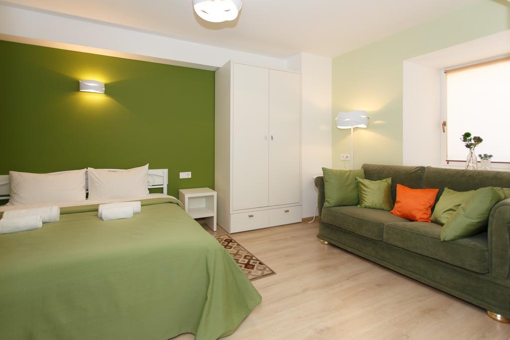 Basseynaya Apart Hotel Kyiv Exterior photo